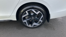 Volkswagen Passat 1.5 TSI eHybrid 272 R-Line 5dr DSG Estate